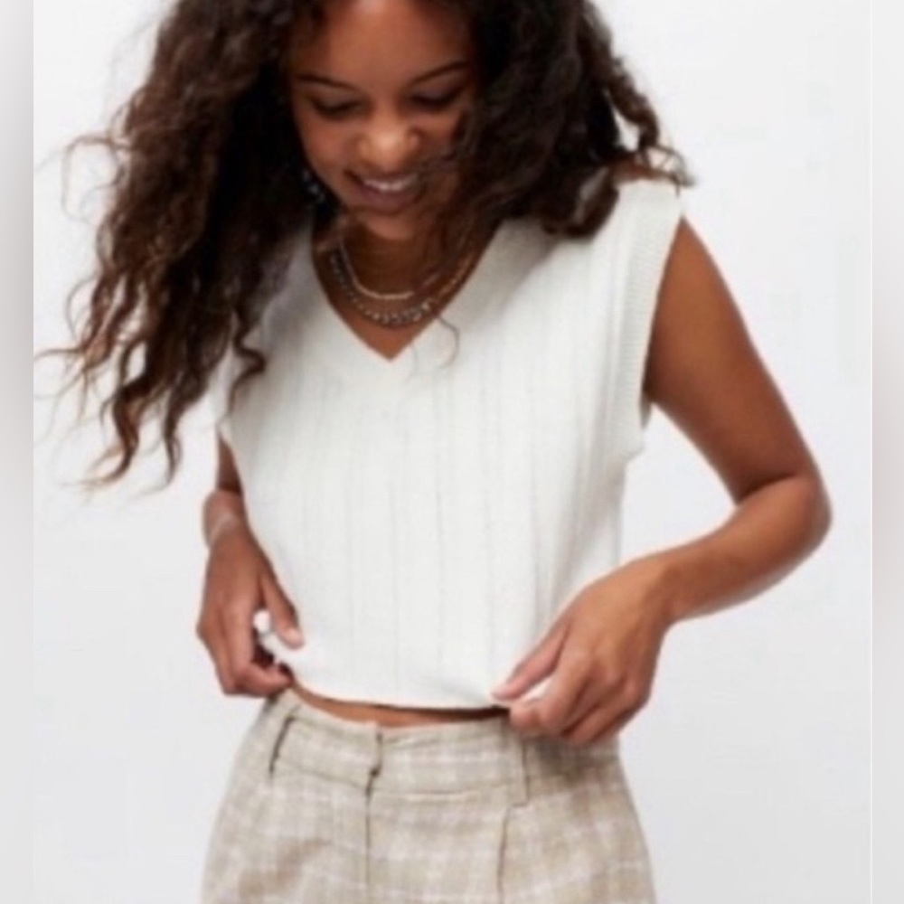 BDG Urban Outfitters Cropped V-neck Sweater Vest Y2K Cream Size Large
